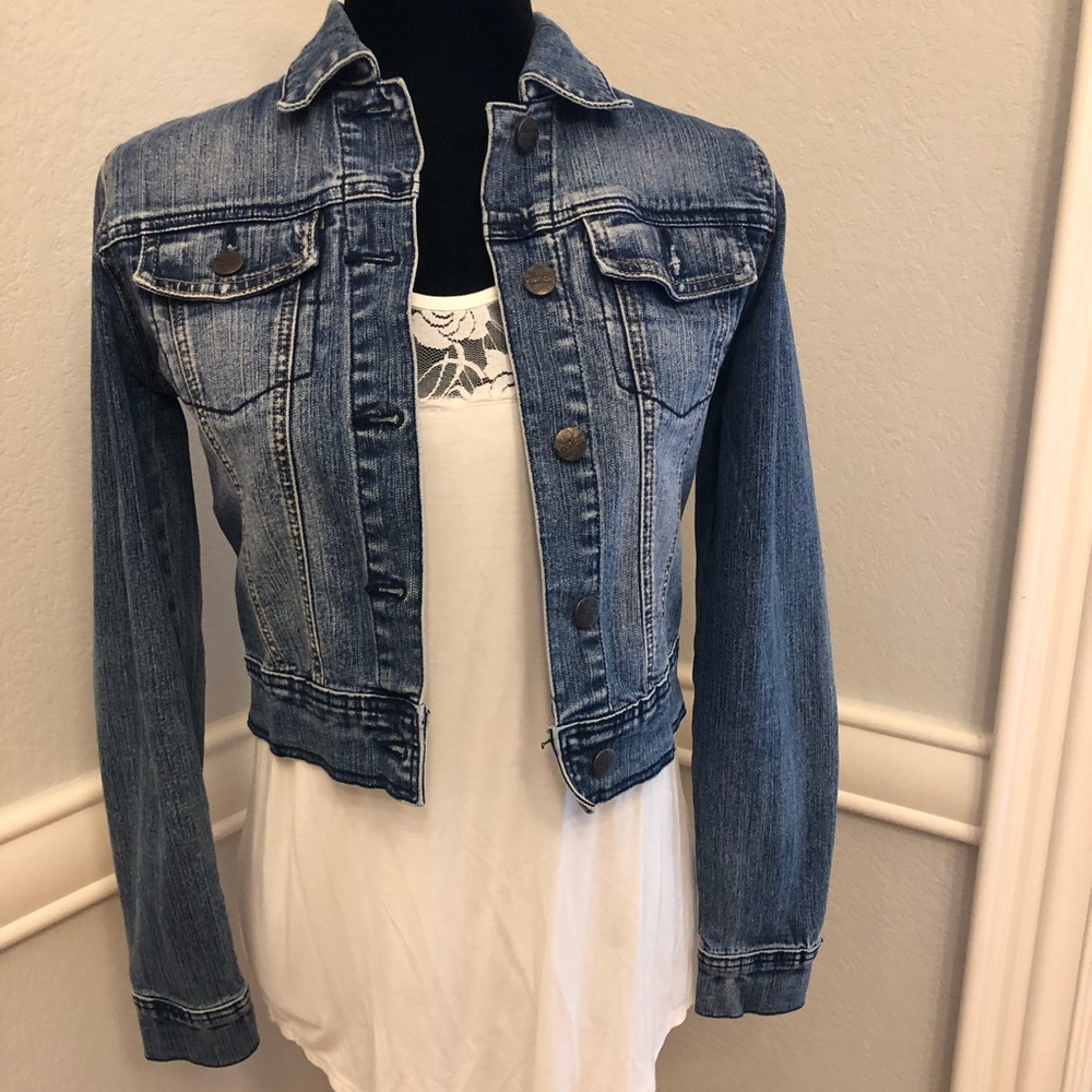 Jean jacket - Picture 2 of 4